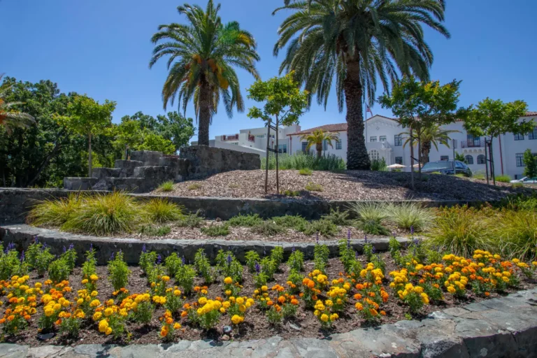 2023 Award Commercial Maintenance Senior Living